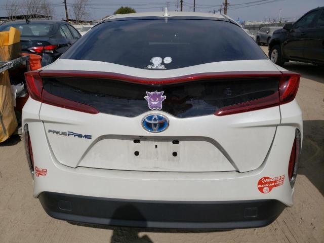 Photo 6 from auction – 2018 TOYOTA PRIUS PRIM with VIN JTDKARFP5J3088333
