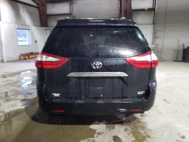 Photo 6 from auction – 2017 TOYOTA SIENNA XLE with VIN 5TDDZ3DC2HS168549
