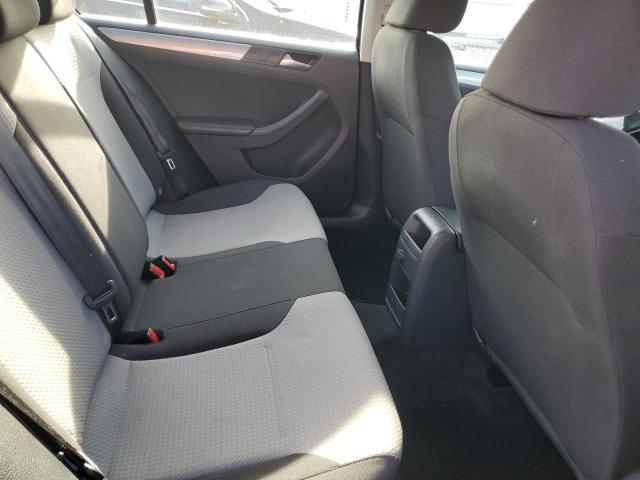 Photo 10 from auction – 2017 VOLKSWAGEN JETTA S with VIN 3VW2B7AJ3HM259350