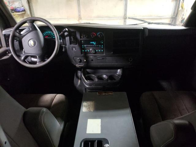 Photo 8 from auction – 2011 CHEVROLET EXPRESS G1 with VIN 1GCSHAF43B1170044
