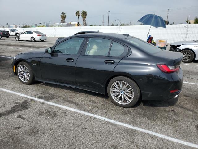 Photo 2 from auction – 2023 BMW 330E with VIN 3MW39FF00P8C90265