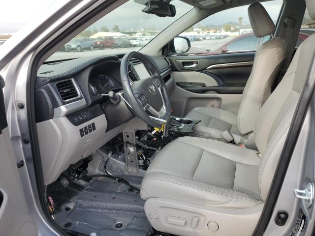 Photo 7 from auction – 2016 TOYOTA HIGHLANDER with VIN 5TDYKRFHXGS177886
