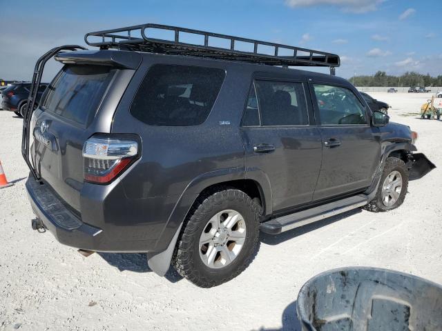 Photo 3 from auction – 2016 TOYOTA 4RUNNER SR with VIN JTEBU5JR3G5285647