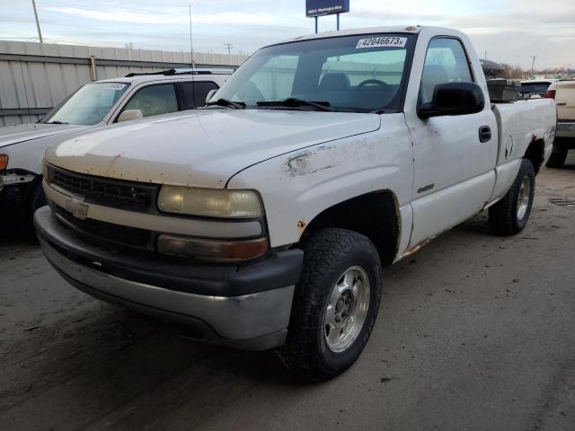 CHEVROLET SILVERADO 2002 with VIN 1GCEK14T72Z329951 - Photo from auction