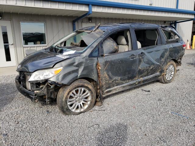 TOYOTA SIENNA XLE 2011 with VIN 5TDYK3DC9BS139630 - Photo from auction