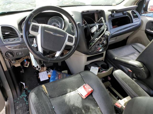 Photo 8 from auction – 2014 CHRYSLER TOWN & COU with VIN 2C4RC1BG2ER363489