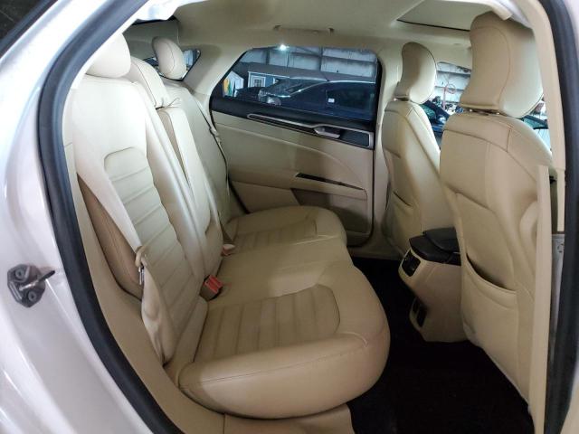 Photo 10 from auction – 2016 FORD FUSION SE with VIN 3FA6P0LUXGR157281