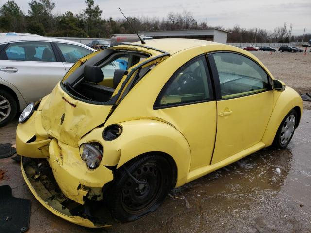 Photo 3 from auction – 2010 VOLKSWAGEN NEW BEETLE with VIN 3VWPG3AG6AM012530