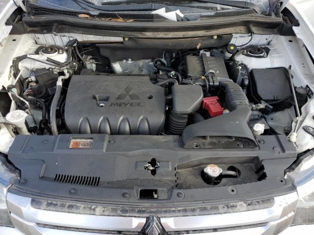 Photo 12 from auction – 2015 MITSUBISHI OUTLANDER with VIN JA4AD3A3XFZ013338