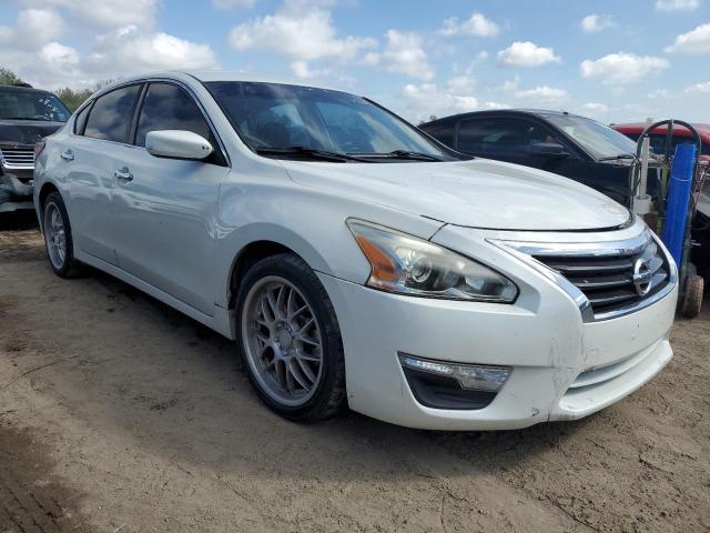 Photo 4 from auction – 2013 NISSAN ALTIMA 2.5 with VIN 1N4AL3AP8DC102763