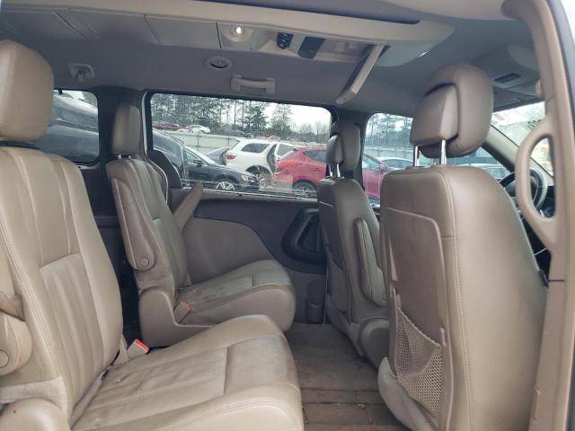 Photo 11 from auction – 2015 CHRYSLER TOWN & COU with VIN 2C4RC1BG6FR754792