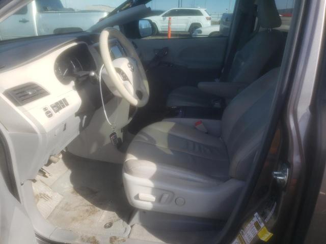 Photo 7 from auction – 2014 TOYOTA SIENNA XLE with VIN 5TDDK3DCXES088433