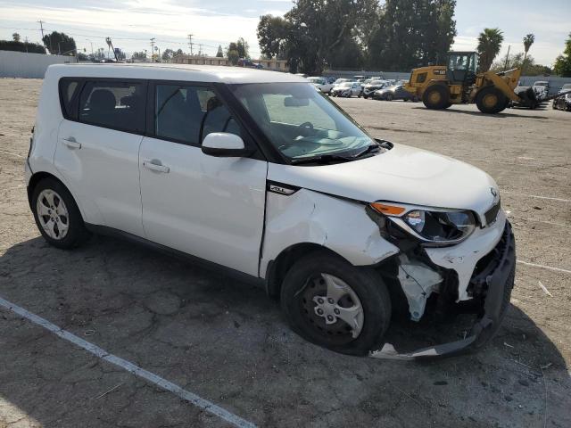 Photo 4 from auction – 2015 KIA SOUL with VIN KNDJN2A29F7144468