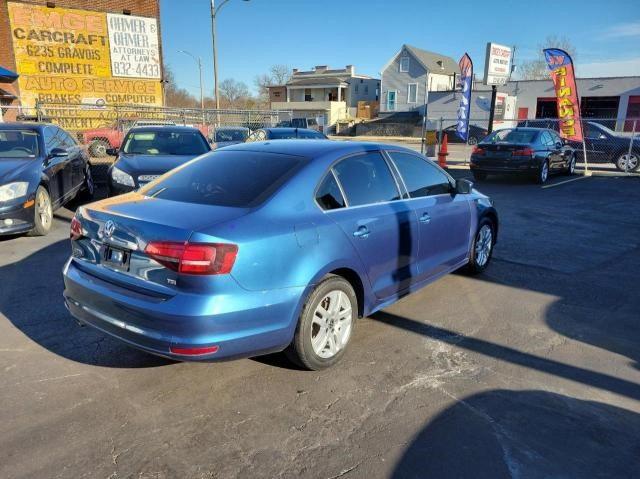 Photo 4 from auction – 2017 VOLKSWAGEN JETTA S with VIN 3VW2B7AJ9HM331958