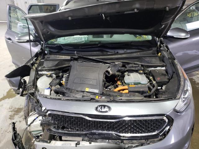 Photo 12 from auction – 2017 KIA NIRO EX TO with VIN KNDCE3LC6H5048137