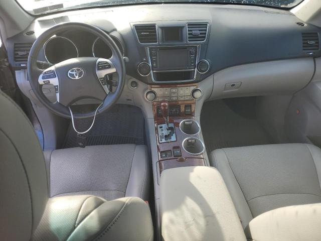 Photo 8 from auction – 2013 TOYOTA HIGHLANDER with VIN 5TDDK3EH5DS214481