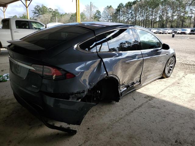 Photo 3 from auction – 2017 TESLA MODEL X with VIN 5YJXCDE24HF065373