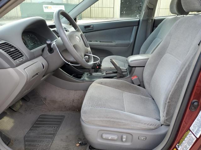 Photo 7 from auction – 2004 TOYOTA CAMRY LE with VIN 4T1BE30KX4U301477