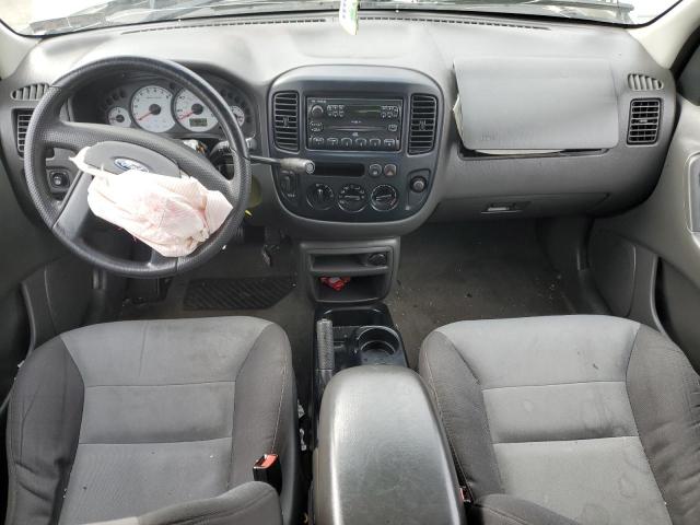 Photo 8 from auction – 2004 FORD ESCAPE XLS with VIN 1FMCU92154KA71633