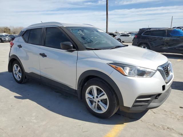 Photo 4 from auction – 2019 NISSAN KICKS S with VIN 3N1CP5CU3KL566084