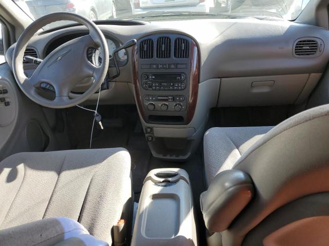 Photo 8 from auction – 2002 CHRYSLER TOWN & COU with VIN 2C4GP443X2R783245