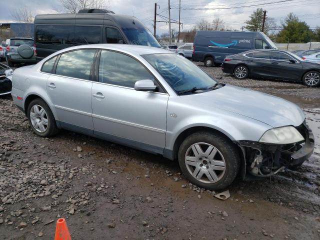 Photo 4 from auction – 2004 VOLKSWAGEN PASSAT with VIN WVWMD63B04P143856