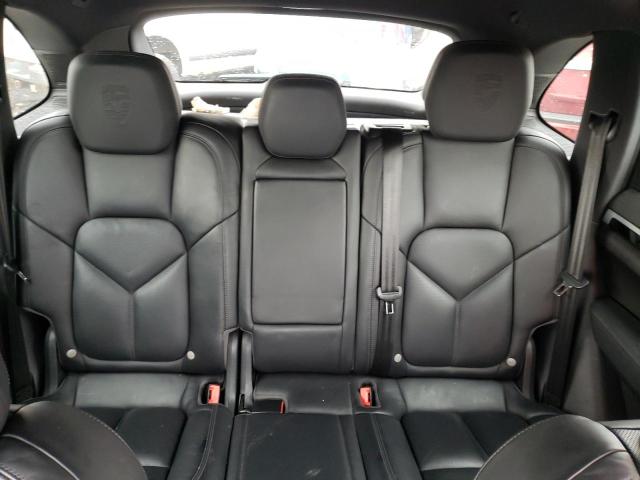 Photo 10 from auction – 2016 PORSCHE CAYENNE with VIN WP1AA2A21GLA05289