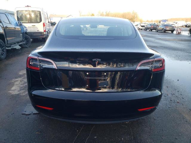 Photo 6 from auction – 2018 TESLA MODEL 3 with VIN 5YJ3E1EA4JF098961