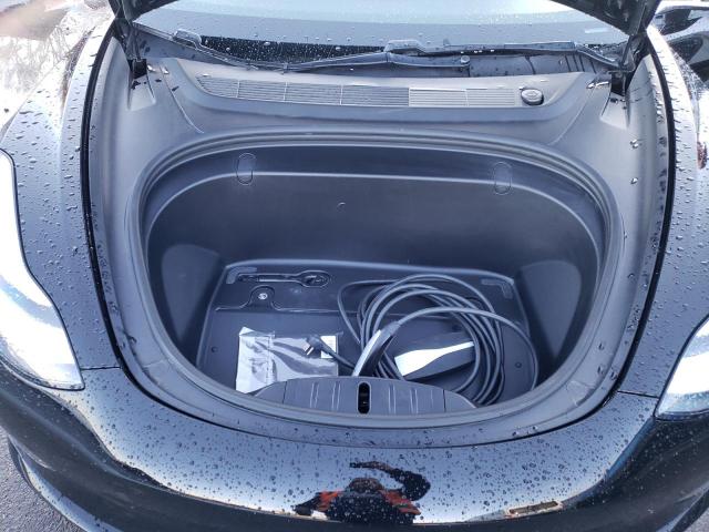 Photo 11 from auction – 2018 TESLA MODEL 3 with VIN 5YJ3E1EA4JF098961