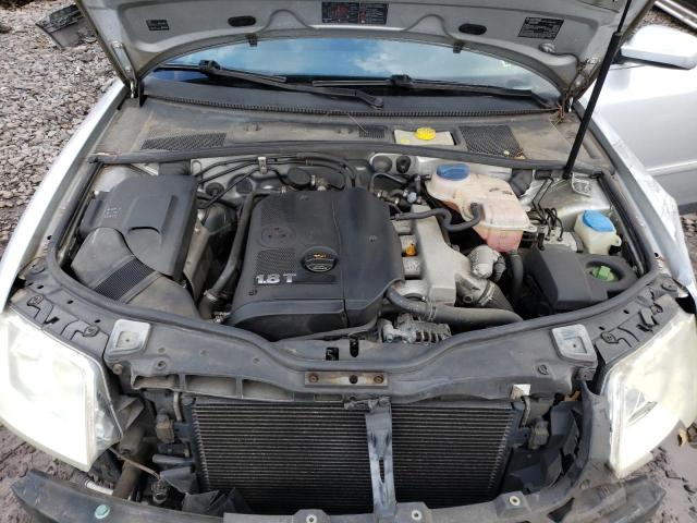 Photo 11 from auction – 2004 VOLKSWAGEN PASSAT with VIN WVWMD63B04P143856