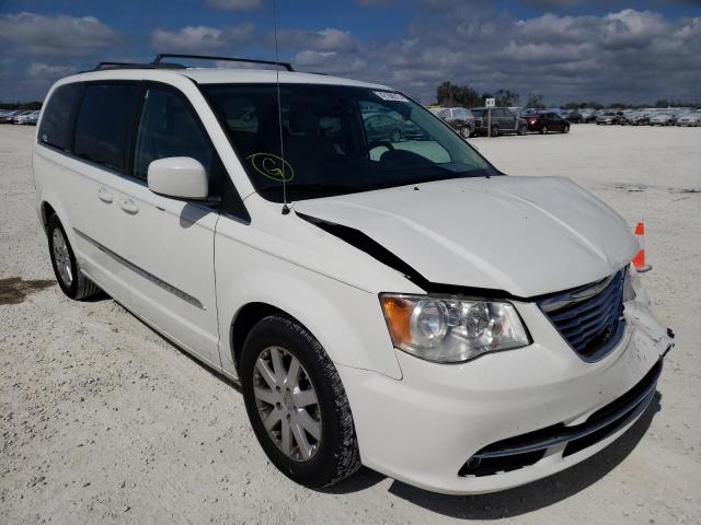 Photo 4 from auction – 2013 CHRYSLER TOWN & COU with VIN 2C4RC1BG0DR557775