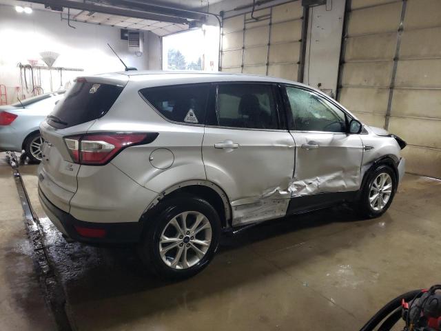 Photo 3 from auction – 2017 FORD ESCAPE SE with VIN 1FMCU9GD3HUB82694