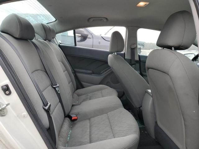 Photo 10 from auction – 2015 KIA FORTE LX with VIN KNAFK4A61F5403010