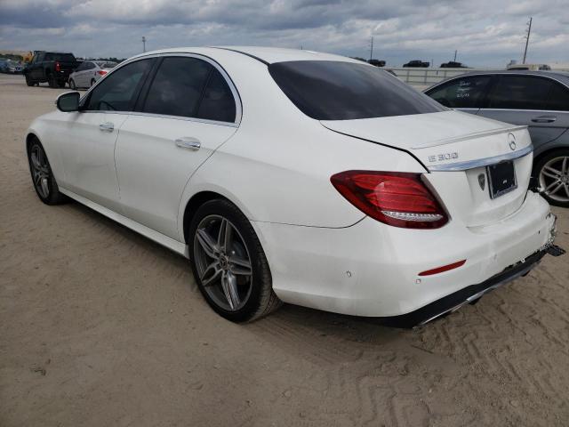 Photo 2 from auction – 2019 MERCEDES-BENZ E 300 with VIN WDDZF4JB8KA520544