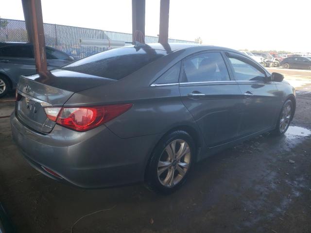 Photo 3 from auction – 2011 HYUNDAI SONATA SE with VIN 5NPEC4AC1BH295788