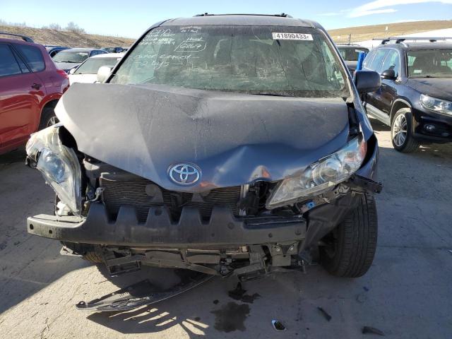 Photo 5 from auction – 2015 TOYOTA SIENNA LE with VIN 5TDKK3DC8FS566406