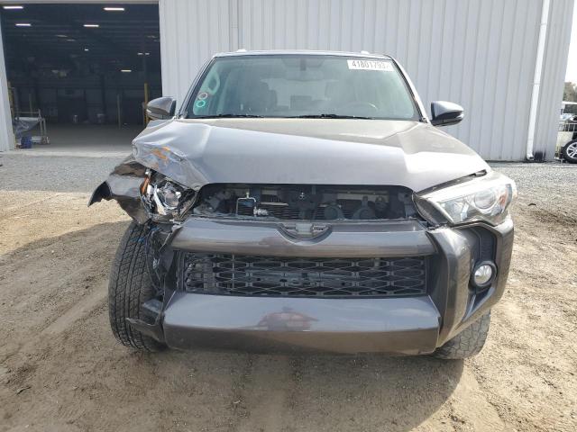 Photo 5 from auction – 2015 TOYOTA 4RUNNER SR with VIN JTEBU5JRXF5205100
