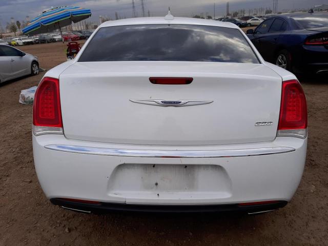 Photo 6 from auction – 2019 CHRYSLER 300 LIMITE with VIN 2C3CCAEG1KH586002