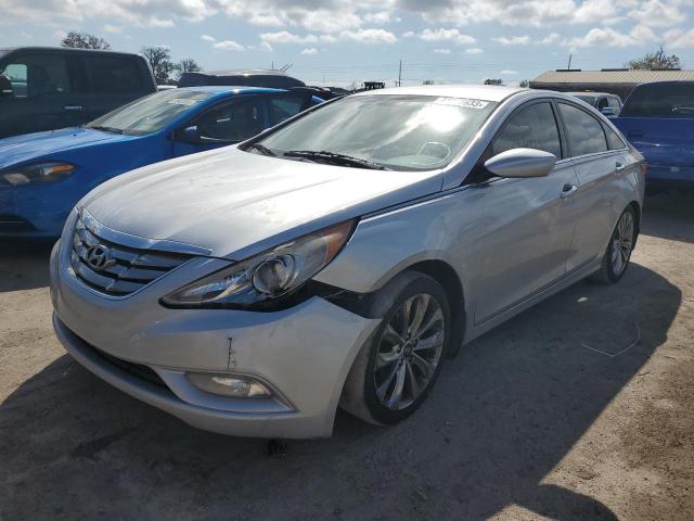 HYUNDAI SONATA SE 2013 with VIN 5NPEC4AC9DH687825 - Photo from auction