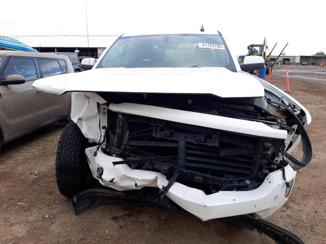 Photo 5 from auction – 2018 CHEVROLET SILVERADO with VIN 3GCUKREC5JG497031