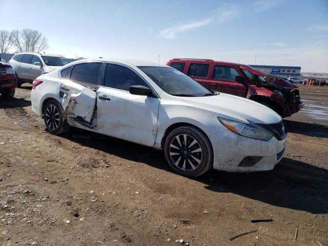 Photo 4 from auction – 2018 NISSAN ALTIMA 2.5 with VIN 1N4AL3AP6JC177019