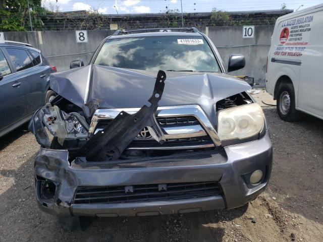 Photo 5 from auction – 2006 TOYOTA 4RUNNER SR with VIN JTEZU14R268052746