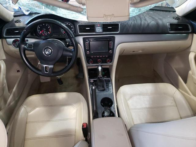Photo 8 from auction – 2015 VOLKSWAGEN PASSAT S with VIN 1VWAT7A34FC120191