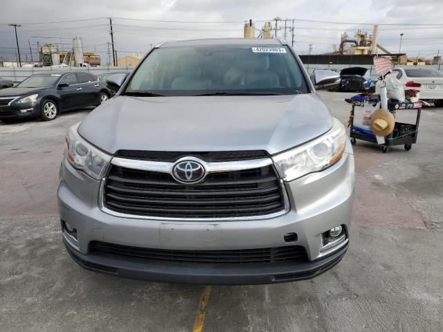 Photo 5 from auction – 2016 TOYOTA HIGHLANDER with VIN 5TDYKRFHXGS177886