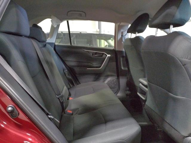 Photo 11 from auction – 2019 TOYOTA RAV4 LE with VIN 2T3F1RFV8KW065997