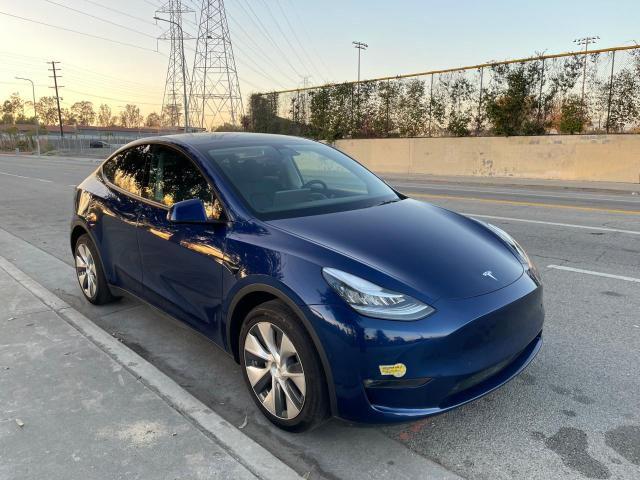 TESLA MODEL Y 2022 with VIN 7SAYGDEE5NF308061 - Photo from auction