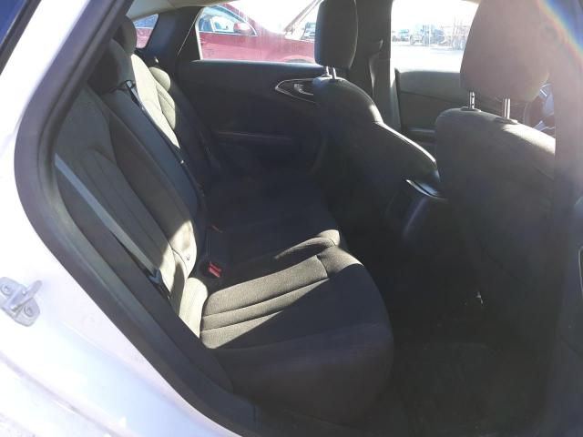 Photo 10 from auction – 2015 CHRYSLER 200 LIMITE with VIN 1C3CCCAB4FN719810