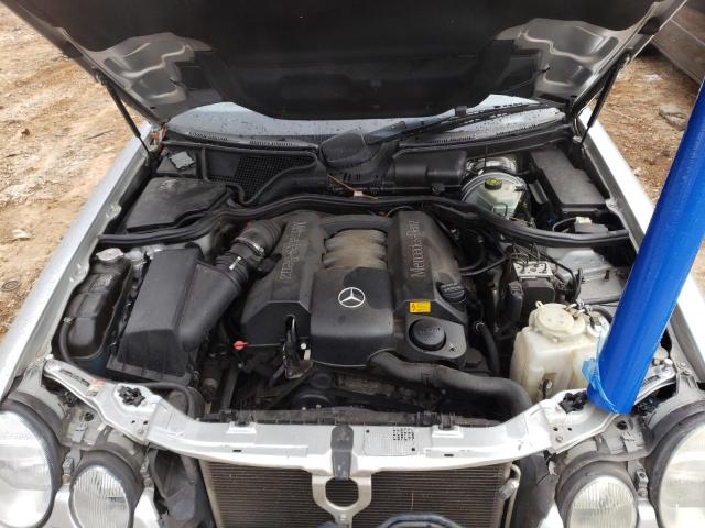 Photo 11 from auction – 2002 MERCEDES-BENZ E 320 with VIN WDBJF65J12B393441