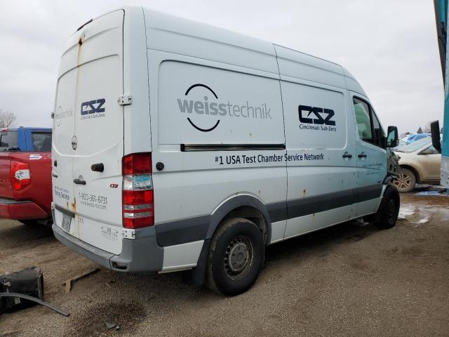 Photo 3 from auction – 2010 FREIGHTLINER SPRINTER 2 with VIN WDYPE7CC9A5481468