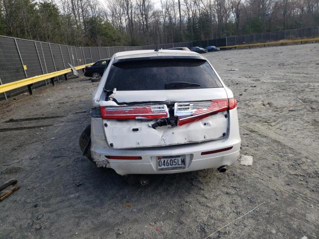 Photo 6 from auction – 2013 LINCOLN MKT with VIN 2L1MJ5LK8DBL50860